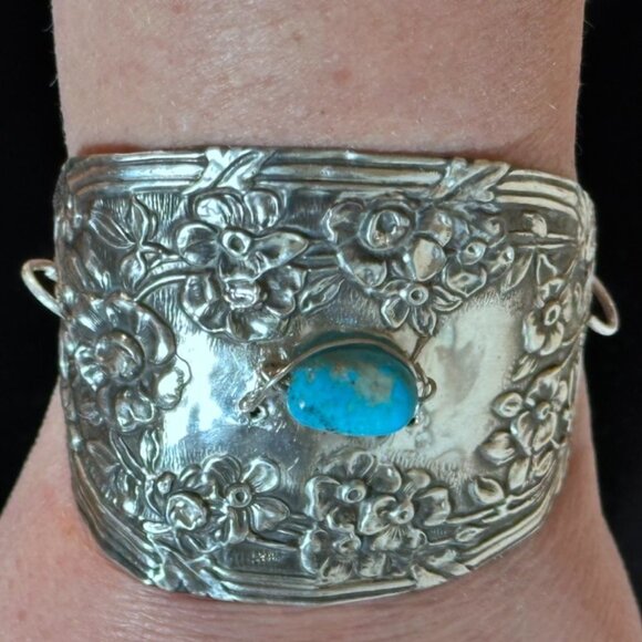 Antique Sterling Silver Cuff Bracelet Sleeping Beauty Turquoise 925 Victorian - Picture 3 of 9